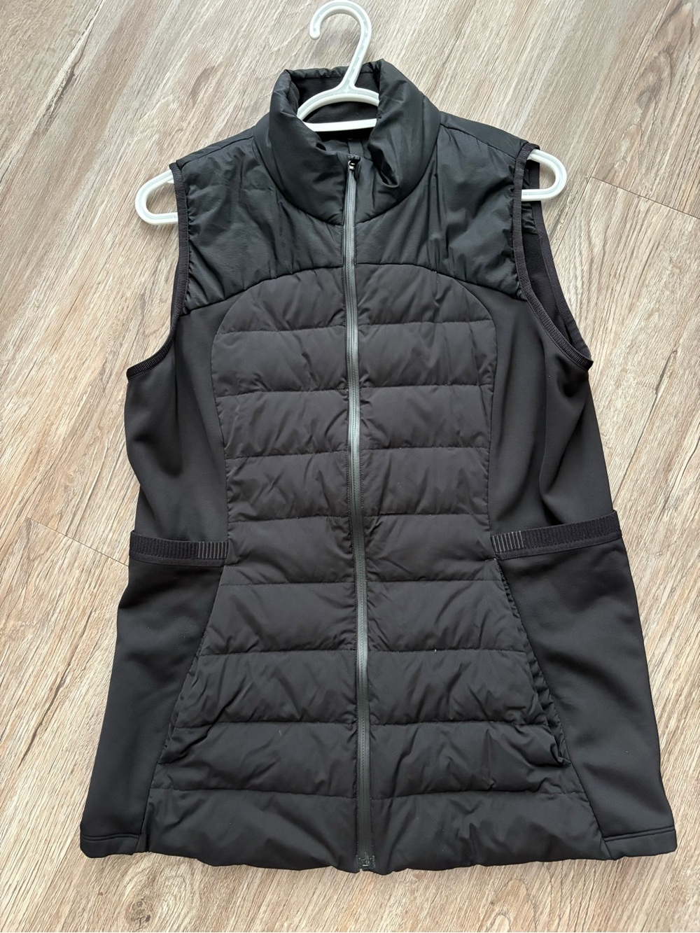 lululemon athletica Black Quilted Sleeveless Vest